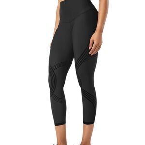 Fanka Body Sculpt Reversible 7/8 Leggings in Black - Size 4XL (US 20)